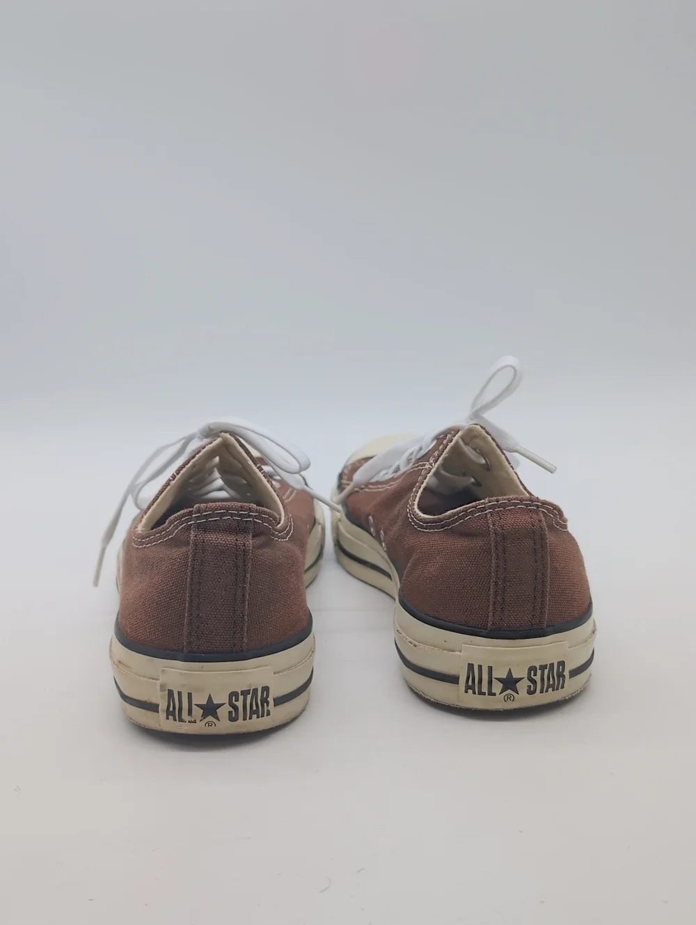 Classic Converse Low-Top Canvas Sneakers - Brown Unisex 7/9 - Picture 5 of 8